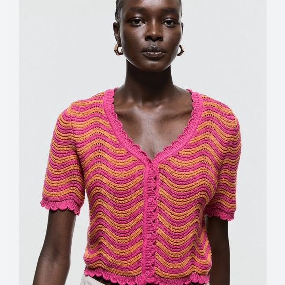 H&M Sweaters - H&M Crotchet Cropped Cardigan Pink & Orange With Scalloped Edges Women’s Size L